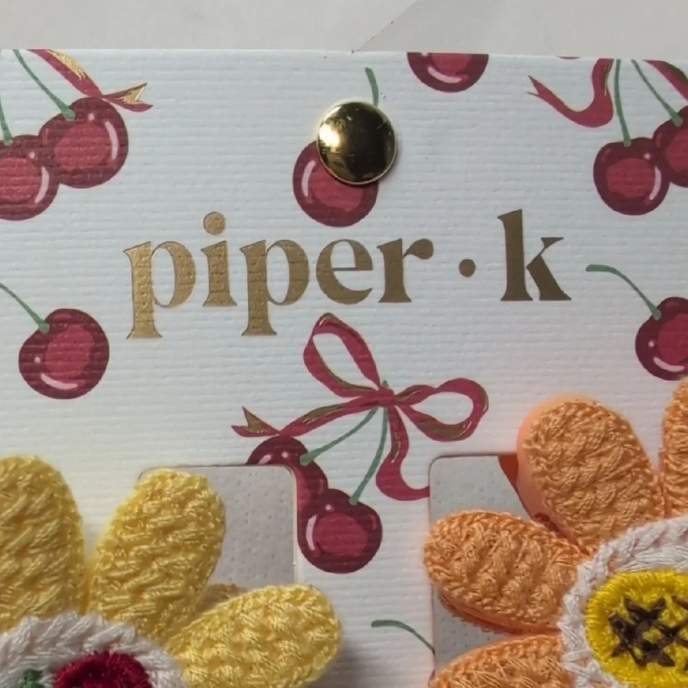 NWT Piper K Embroidered Fruit Hair Claw Clips